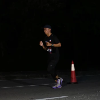 Runner Photo 3883364