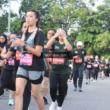 Runner Photo 3883373