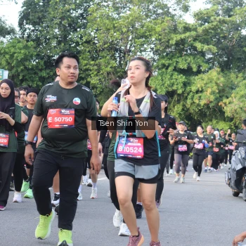 Runner Photo 3883378