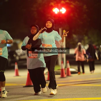 Runner Photo 3883388