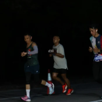 Runner Photo 3883391