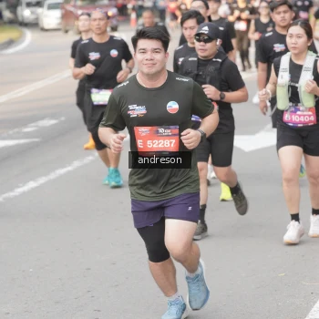 Runner Photo 3883401