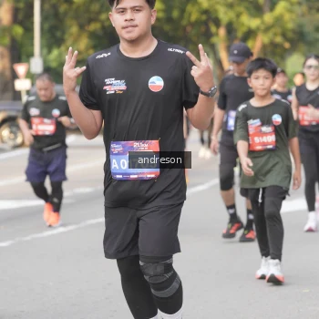 Runner Photo 3883405