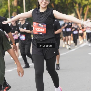 Runner Photo 3883417