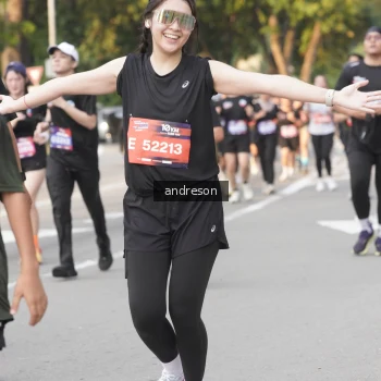 Runner Photo 3883465