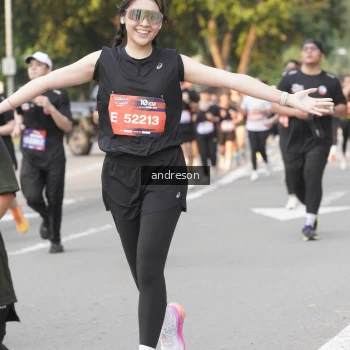 Runner Photo 3883467