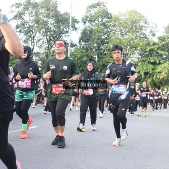 Runner Photo 3883480