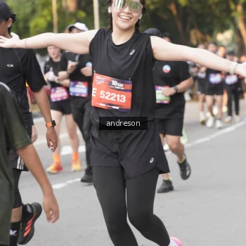 Runner Photo 3883516