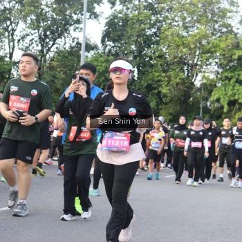 Runner Photo 3883530