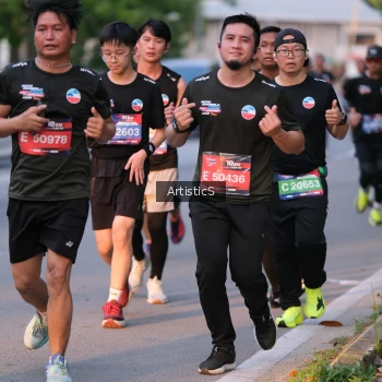 Runner Photo 3883545