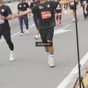 Runner Photo 3883548