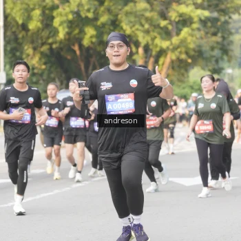 Runner Photo 3883551