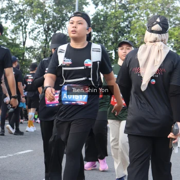 Runner Photo 3883563