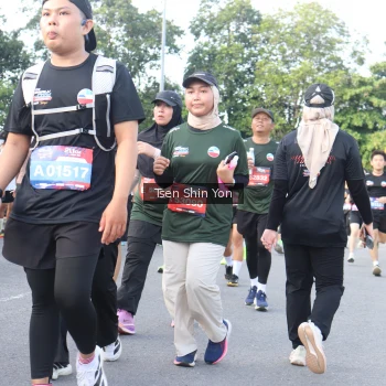 Runner Photo 3883579