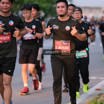 Runner Photo 3883583