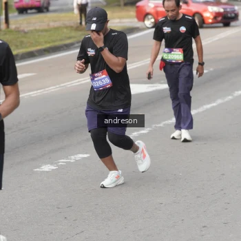 Runner Photo 3883584