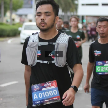 Runner Photo 3883586