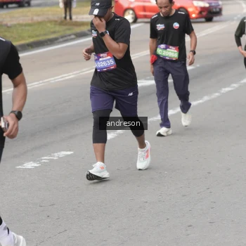 Runner Photo 3883589