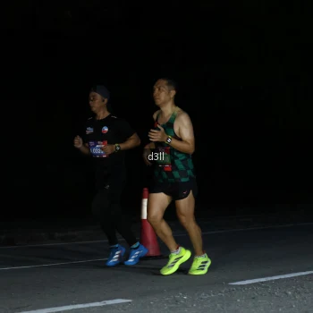 Runner Photo 3883590