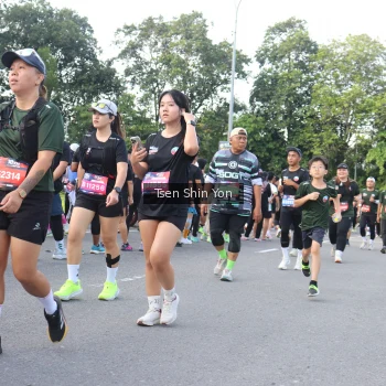Runner Photo 3883598