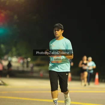 Runner Photo 3883605