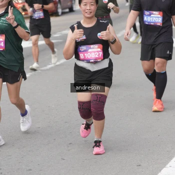 Runner Photo 3883610