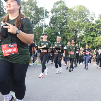 Runner Photo 3883619