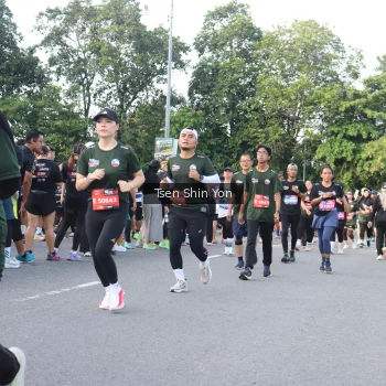 Runner Photo 3883625