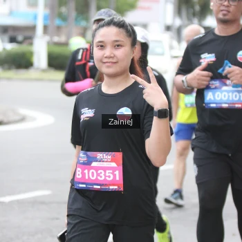Runner Photo 3883643