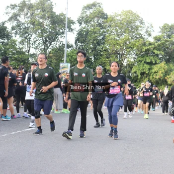 Runner Photo 3883651