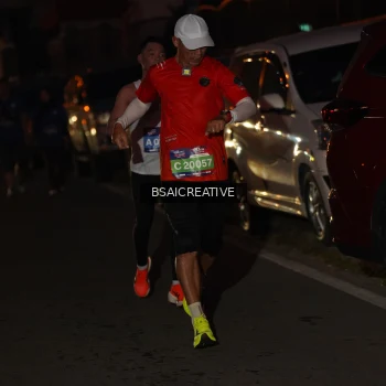 Runner Photo 3883664