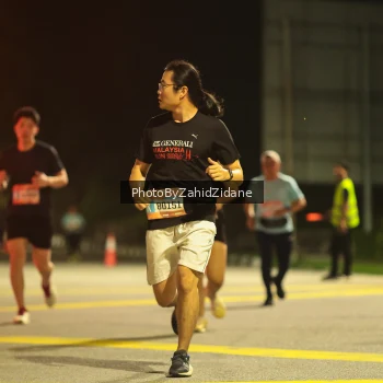 Runner Photo 3883667
