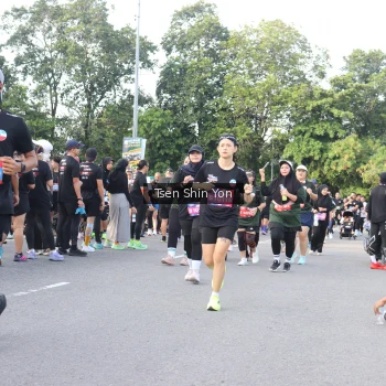 Runner Photo 3883679