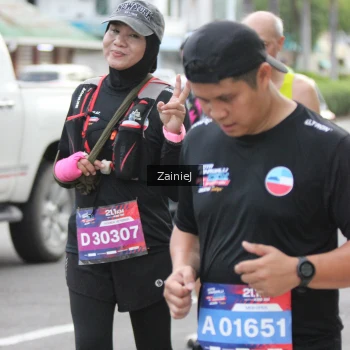 Runner Photo 3883687