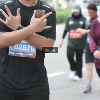 Runner Photo 3883736