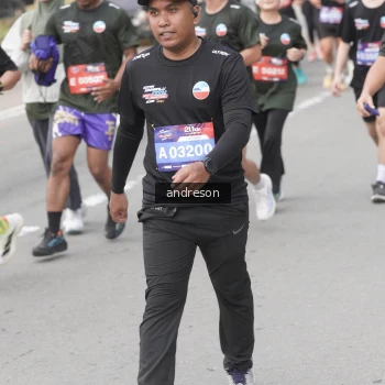 Runner Photo 3883740
