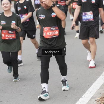 Runner Photo 3883770
