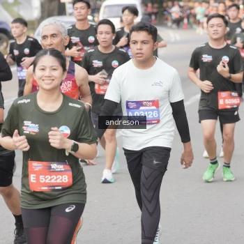 Runner Photo 3883782