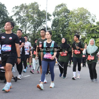 Runner Photo 3883786