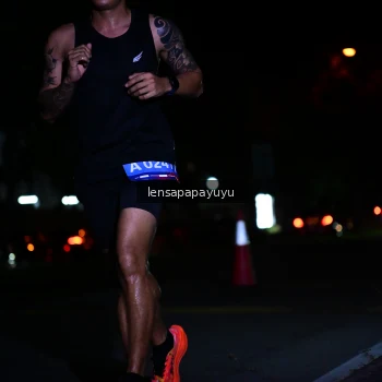 Runner Photo 3883787