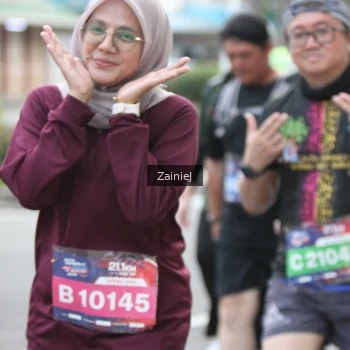 Runner Photo 3883790