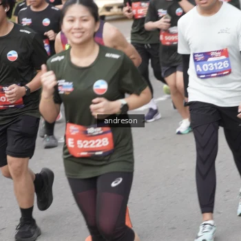 Runner Photo 3883799
