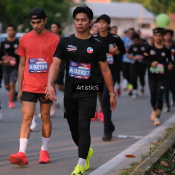 Runner Photo 3883815