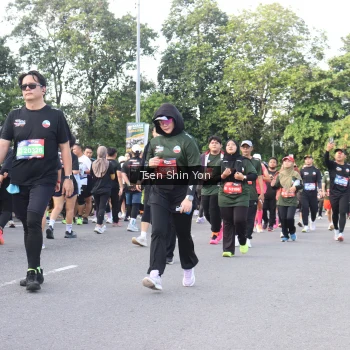 Runner Photo 3883823