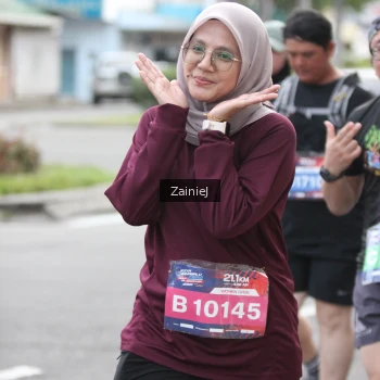 Runner Photo 3883824