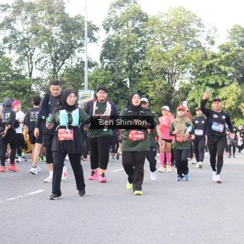 Runner Photo 3883829