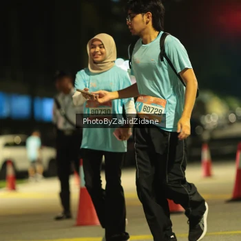 Runner Photo 3883843