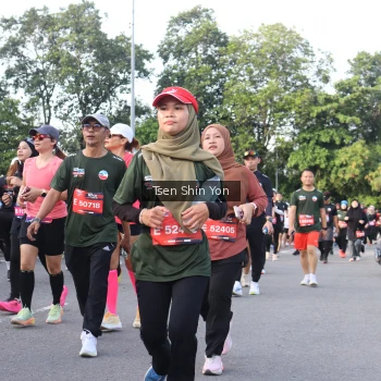 Runner Photo 3883854