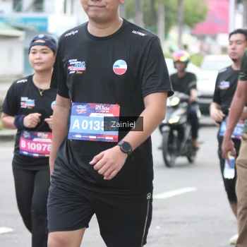 Runner Photo 3883862