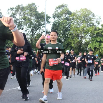 Runner Photo 3883877